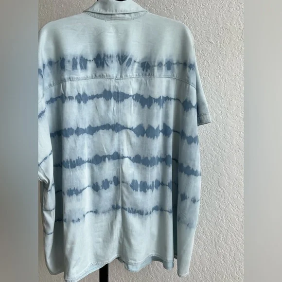 Lane Bryant Denim-look Tie-Dye Blouse | 30/32 - Picture 4 of 12